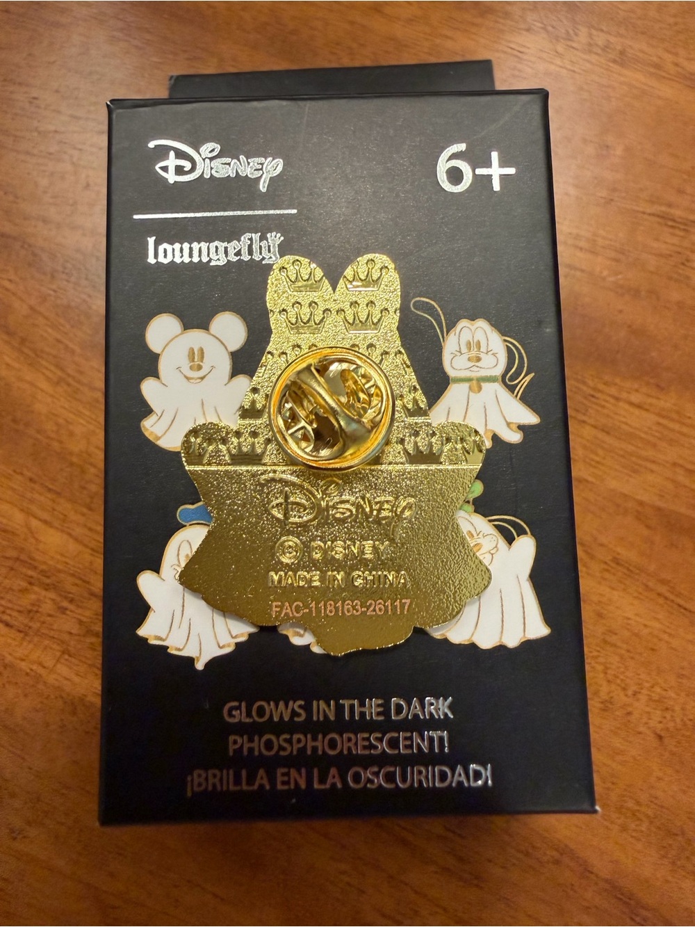 Disney Loungefly Daisy Duck Ghost Pin — Glows in the Dark - Picture 3 of 3
